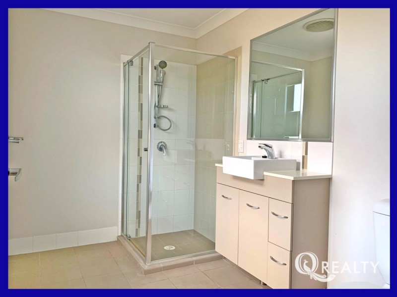 2/76 Boundary Street, Beenleigh QLD 4207
