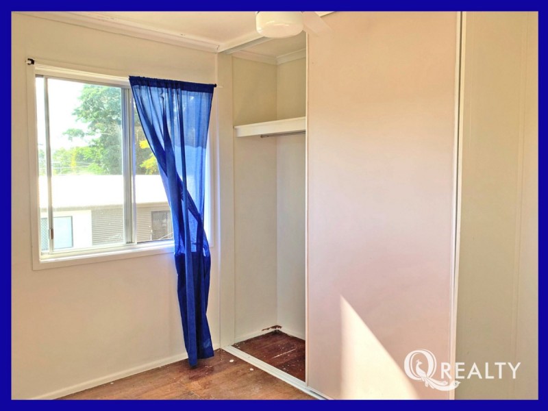 62 Aquarius Drive, Kingston QLD 4114