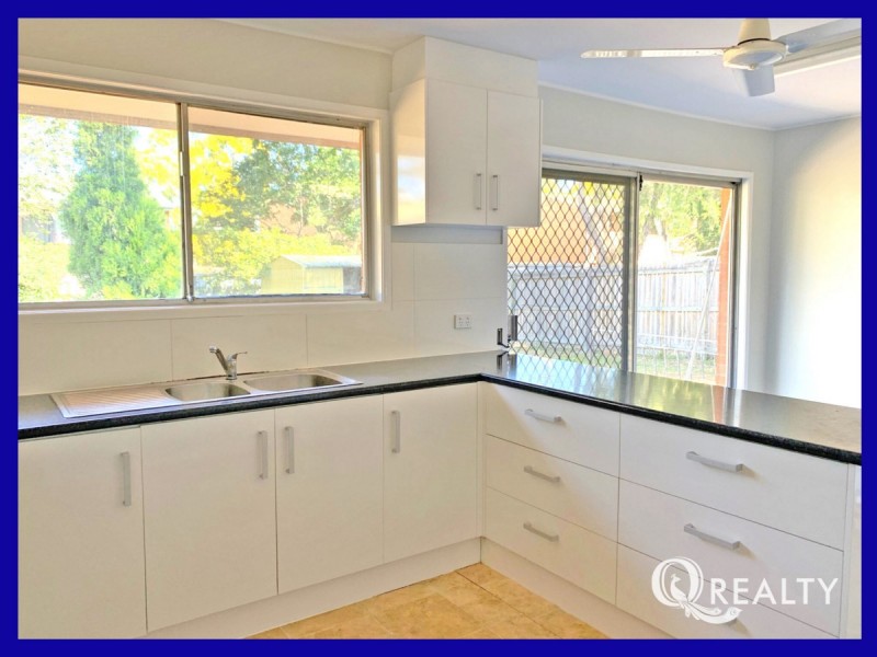 5 Whitey Street, Woodridge QLD 4114