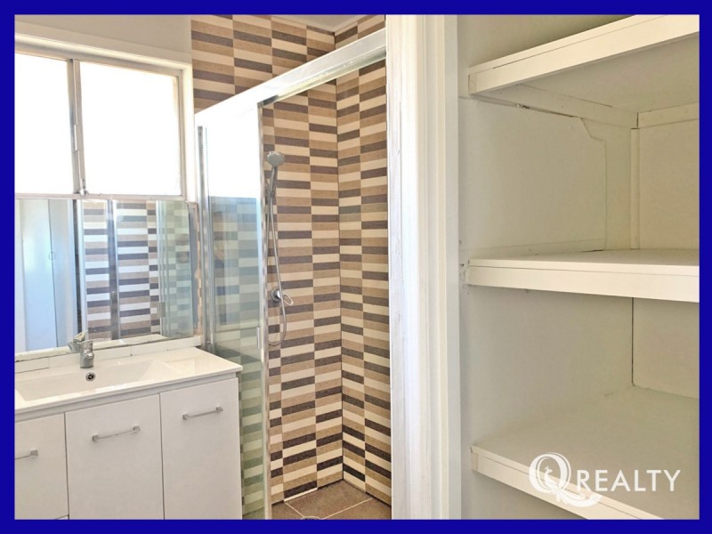 5 Whitey Street, Woodridge QLD 4114