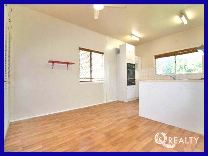 35 Middle Street, Coopers Plains QLD 4108