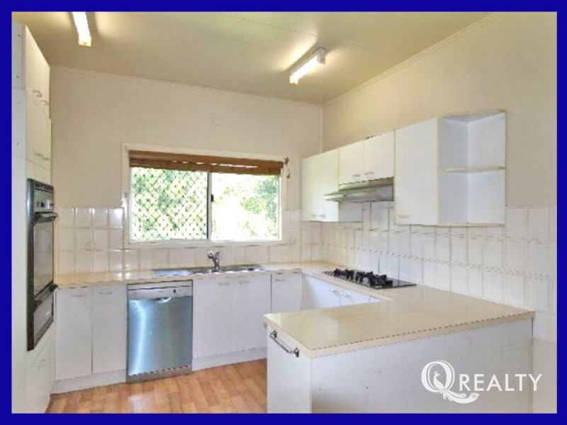 35 Middle Street, Coopers Plains QLD 4108
