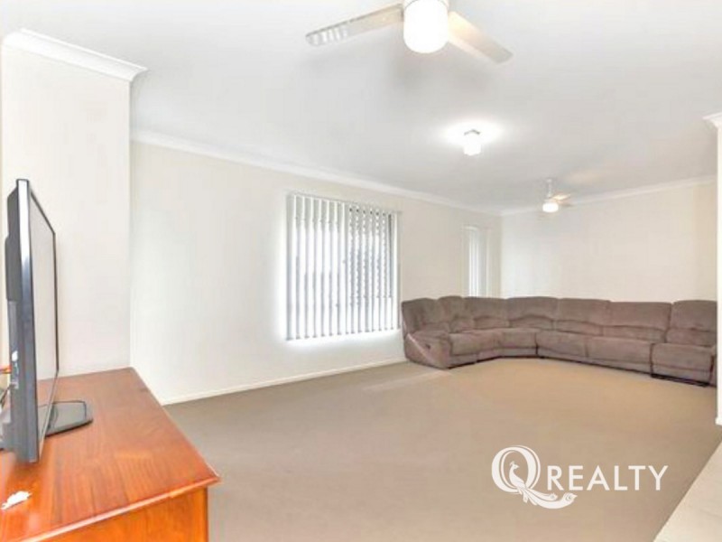 13 Iris Court, Yamanto QLD 4305