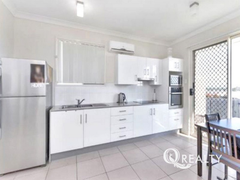 13 Iris Court, Yamanto QLD 4305