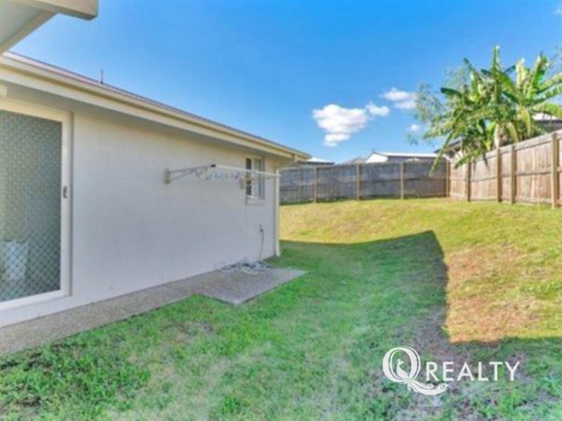 13 Iris Court, Yamanto QLD 4305