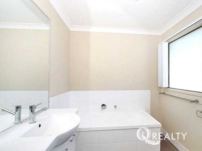 11 Clarke Court, Collingwood Park QLD 4301