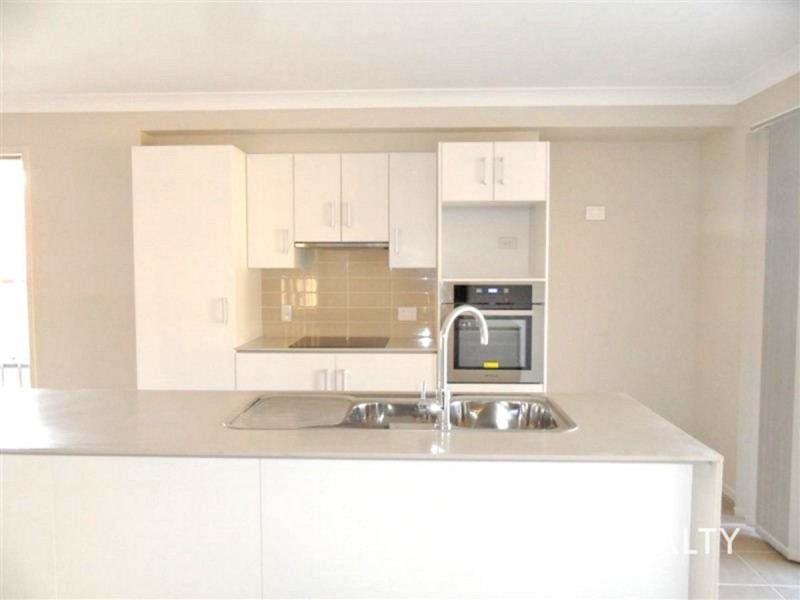 42A Cheihk Crescent, Collingwood Park QLD 4301