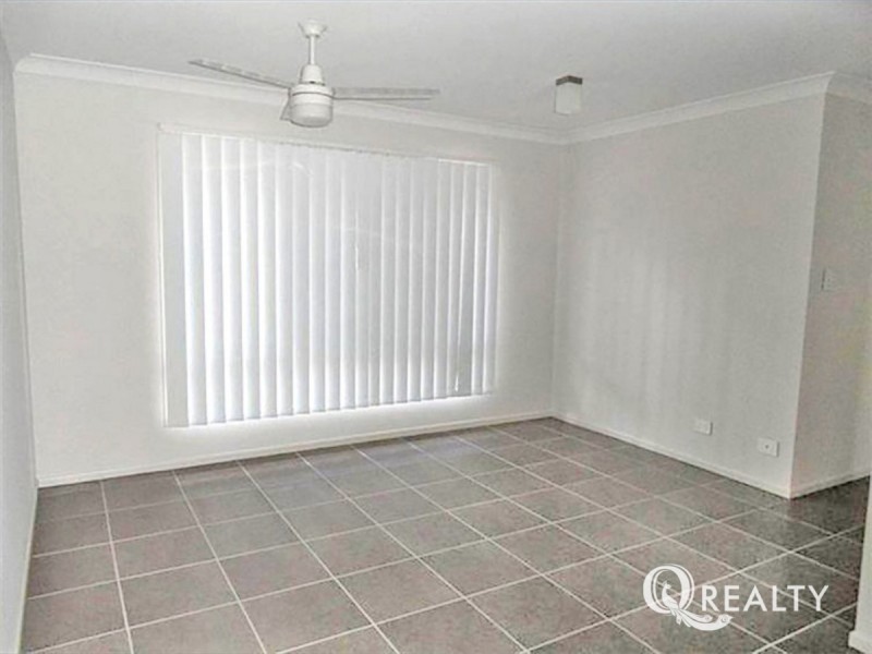 88 High Street, Blackstone QLD 4304