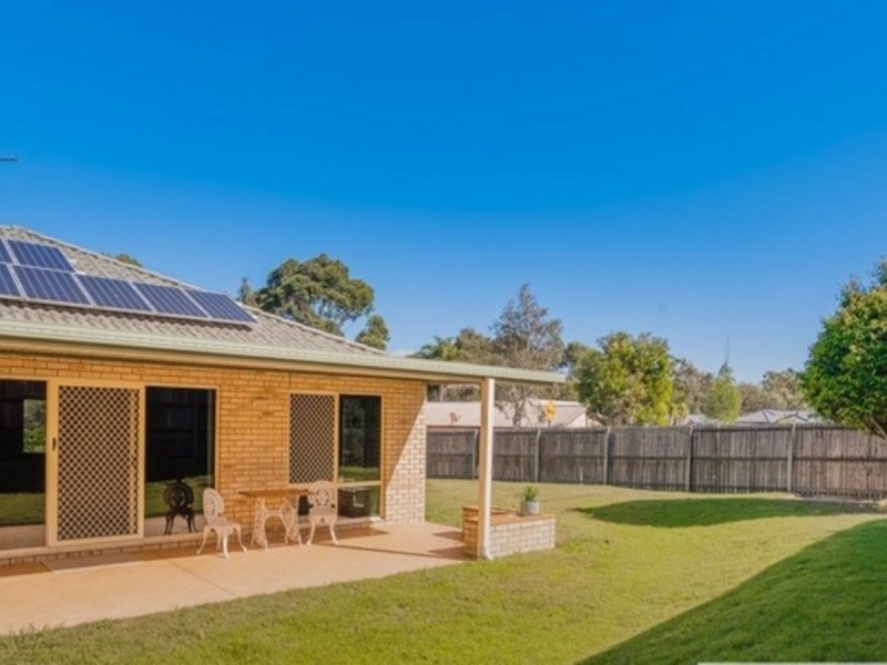 60 Daintree Drive, Parkinson QLD 4115