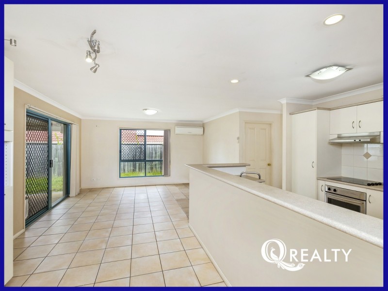 34 Pinedale Crescent, Parkinson QLD 4115