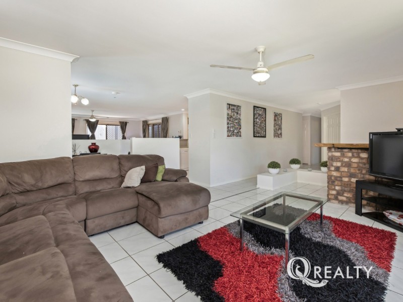 51 Colisa Crescent, Regents Park QLD 4118