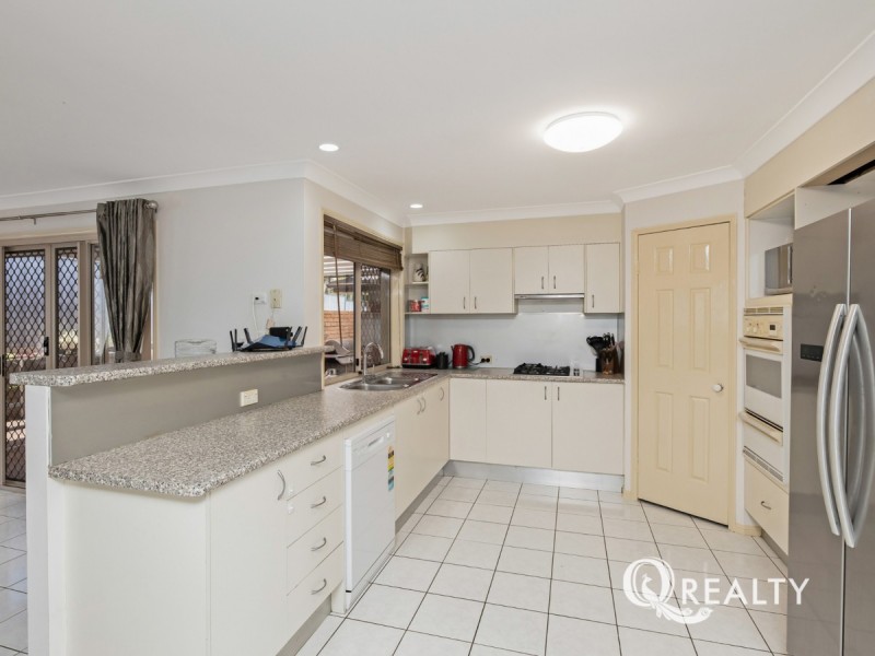 51 Colisa Crescent, Regents Park QLD 4118
