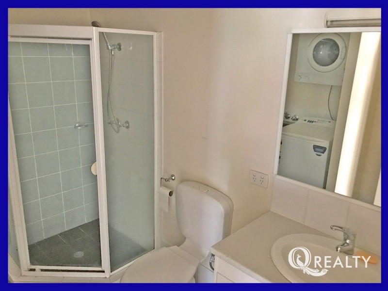 92/300 Sir Fred Schonell Drive, St Lucia QLD 4067