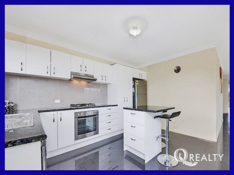 8 Wallis Circuit, North Lakes QLD 4509