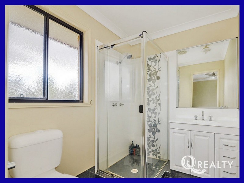 8 Wallis Circuit, North Lakes QLD 4509