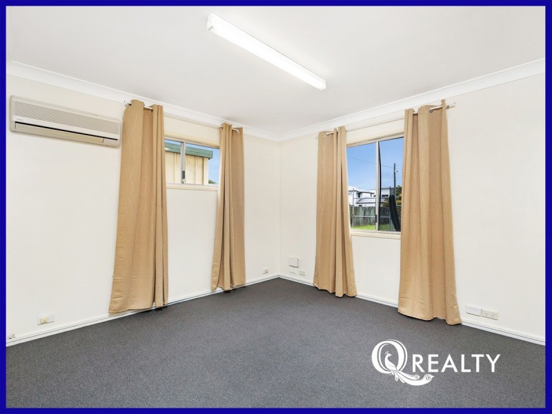 14 Macbeth Street, Kingston QLD 4114