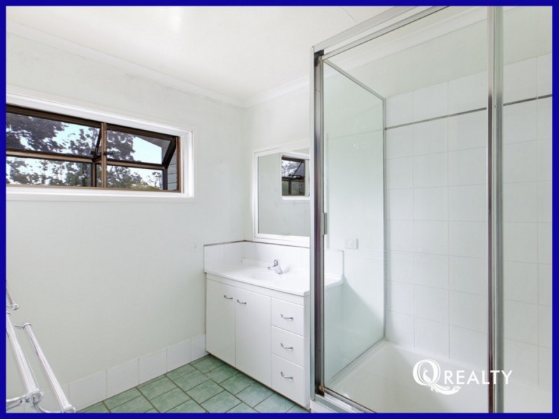 21 Springfield Street, Macgregor QLD 4109