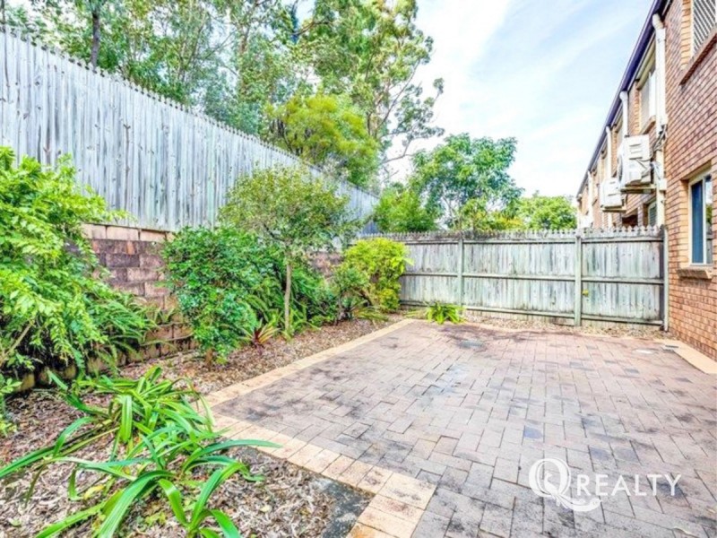 2/7 Farr Jones Court, Daisy Hill QLD 4127