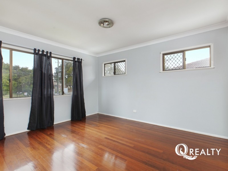 .21 Springfield Street, Macgregor QLD 4109