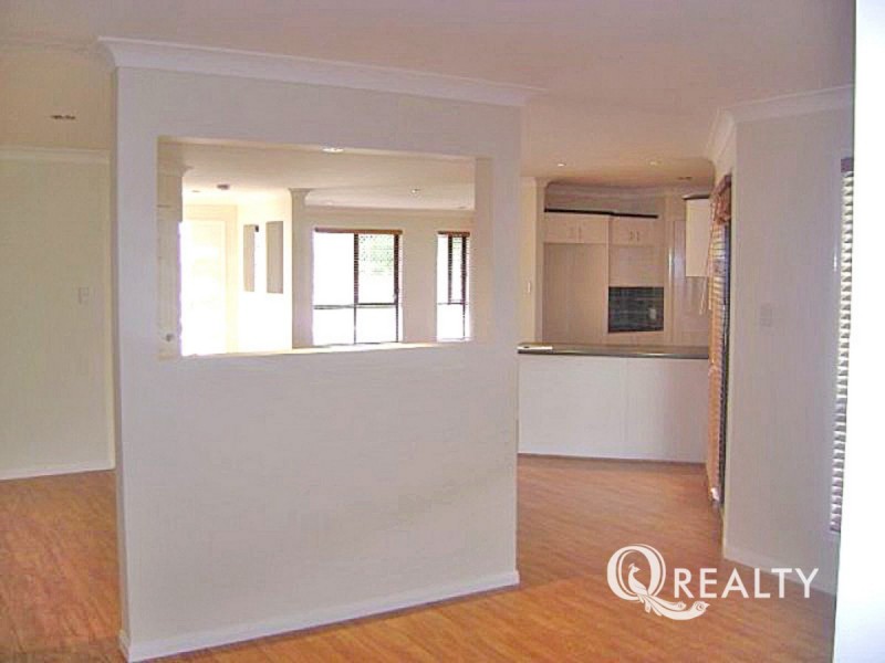6 Rasmussen Avenue, Marsden QLD 4132