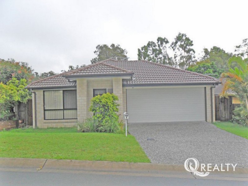 4 Parkside Place, Forest Lake QLD 4078