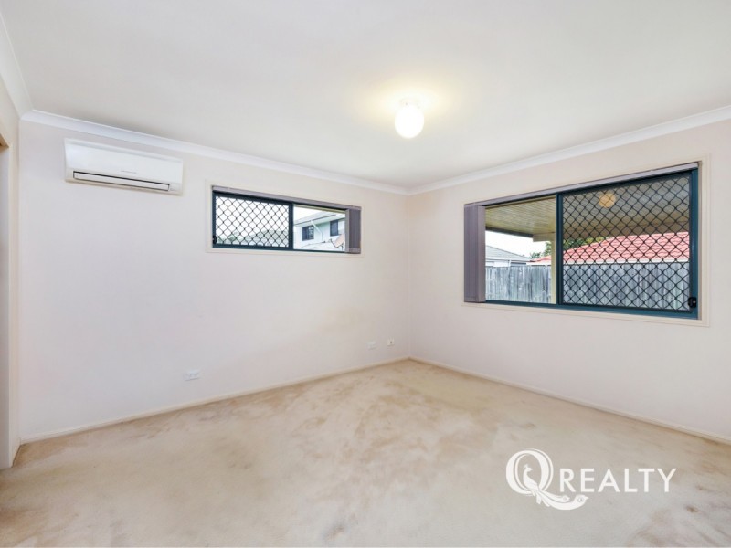 34 Pinedale Crescent, Parkinson QLD 4115