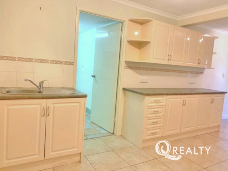 2 Wilga Street, Crestmead QLD 4132