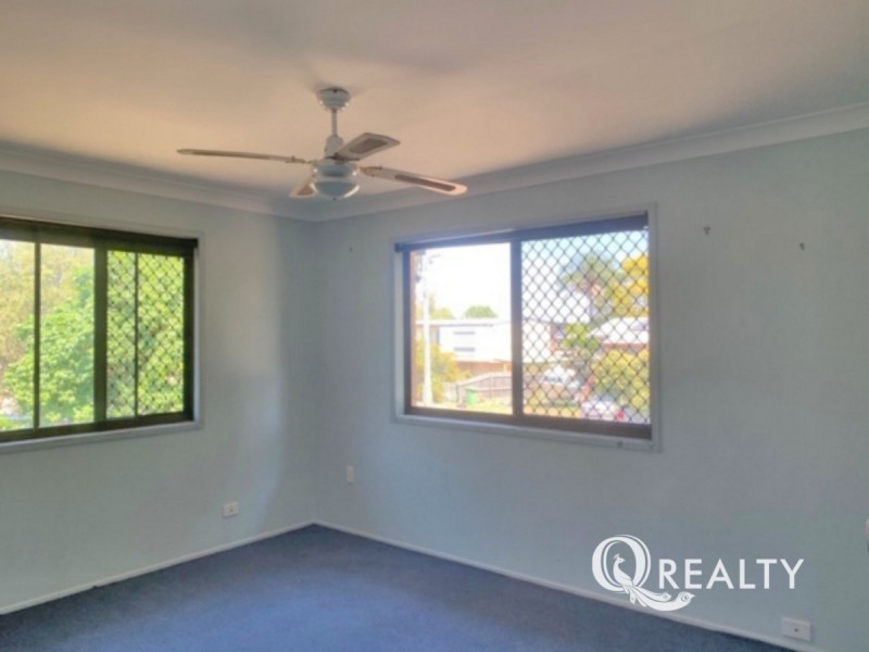 2 Wilga Street, Crestmead QLD 4132