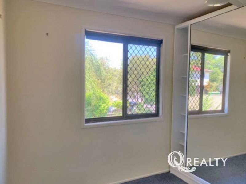 2 Wilga Street, Crestmead QLD 4132