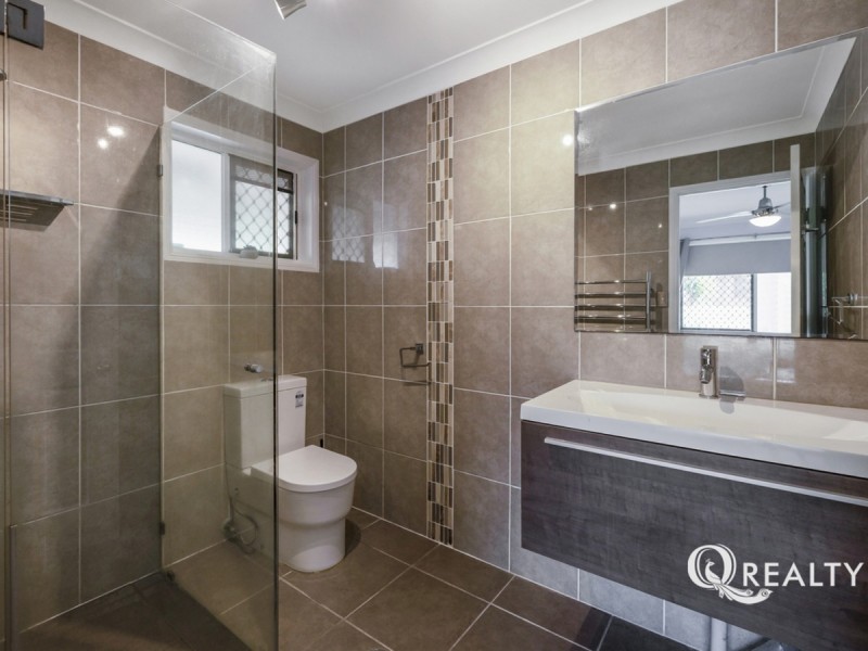 7 Talbot Place, Berrinba QLD 4117