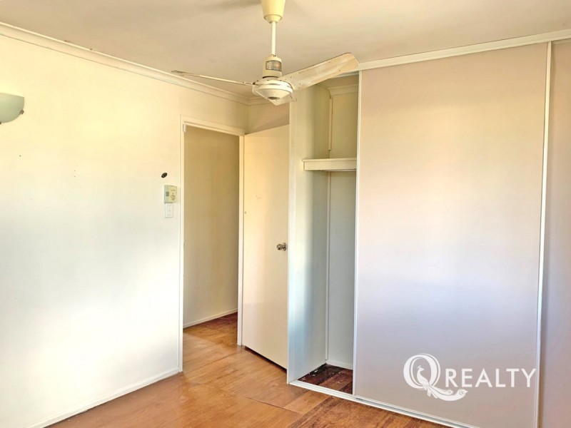 62 Aquarius Drive, Kingston QLD 4114