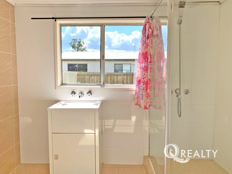 62 Aquarius Drive, Kingston QLD 4114