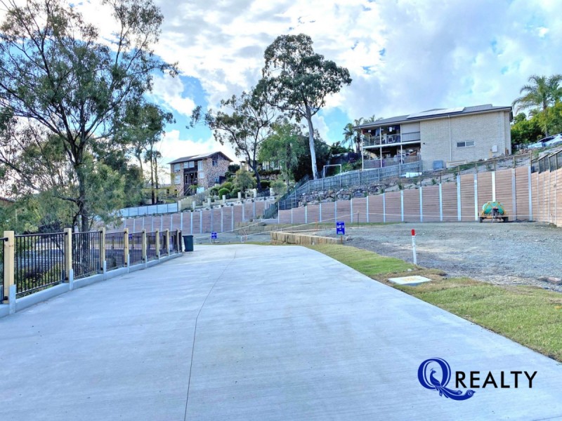 3/16 Hillside Crescent, Edens Landing QLD 4207