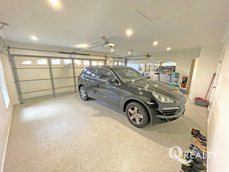 107 Lancaster Circuit, Stretton QLD 4116