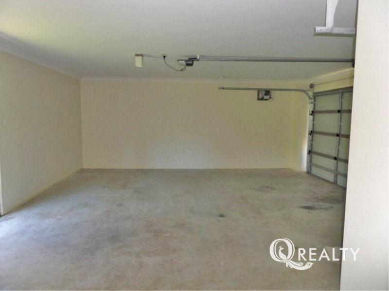 100 High Street, Blackstone QLD 4304