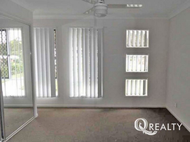 94 High Street, Blackstone QLD 4304