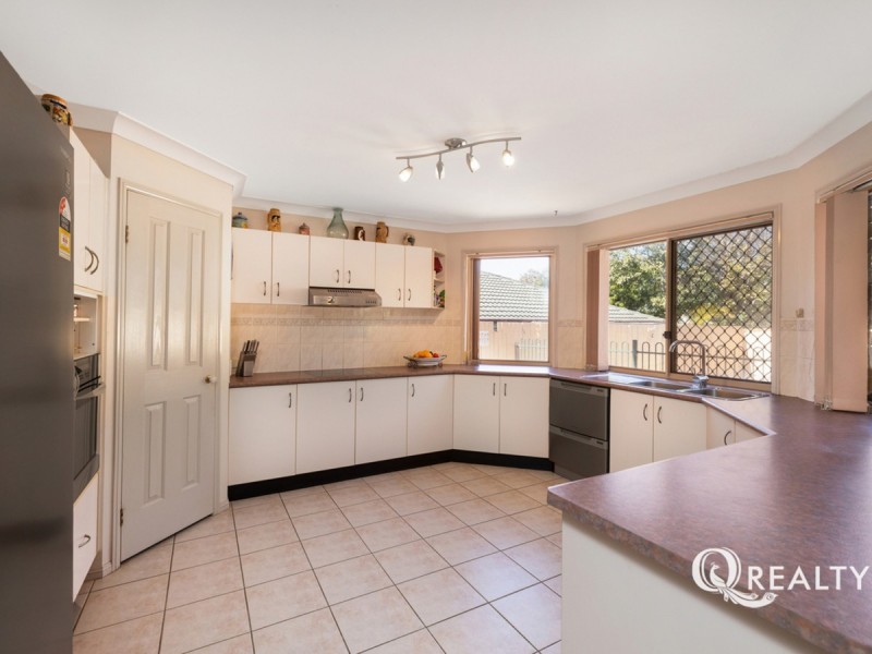 64 Dampier Crescent, Drewvale QLD 4116