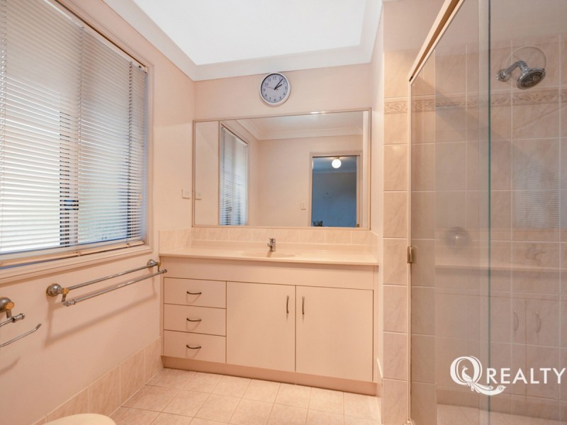 64 Dampier Crescent, Drewvale QLD 4116