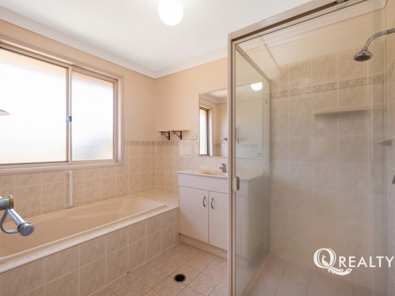 64 Dampier Crescent, Drewvale QLD 4116