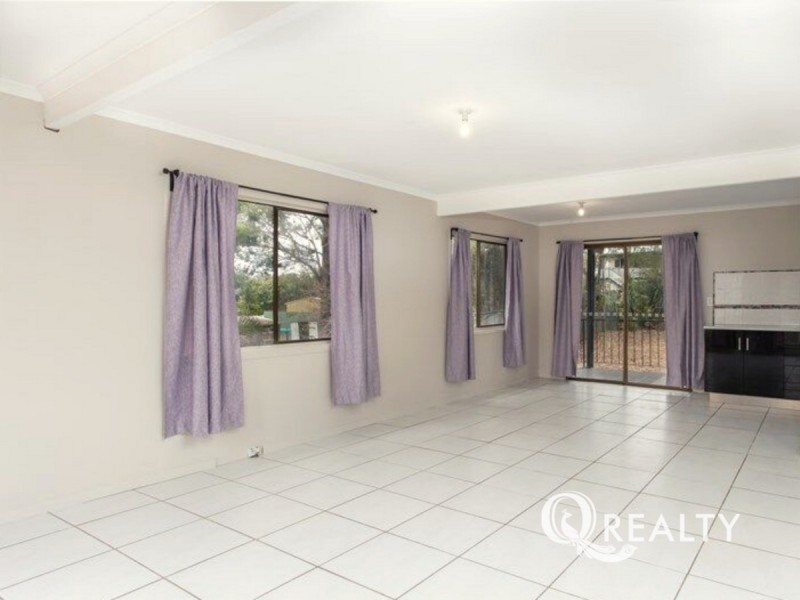 151 Aquarius Drive, Kingston QLD 4114