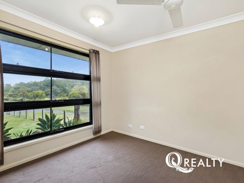 8 Wallis Circuit, North Lakes QLD 4509