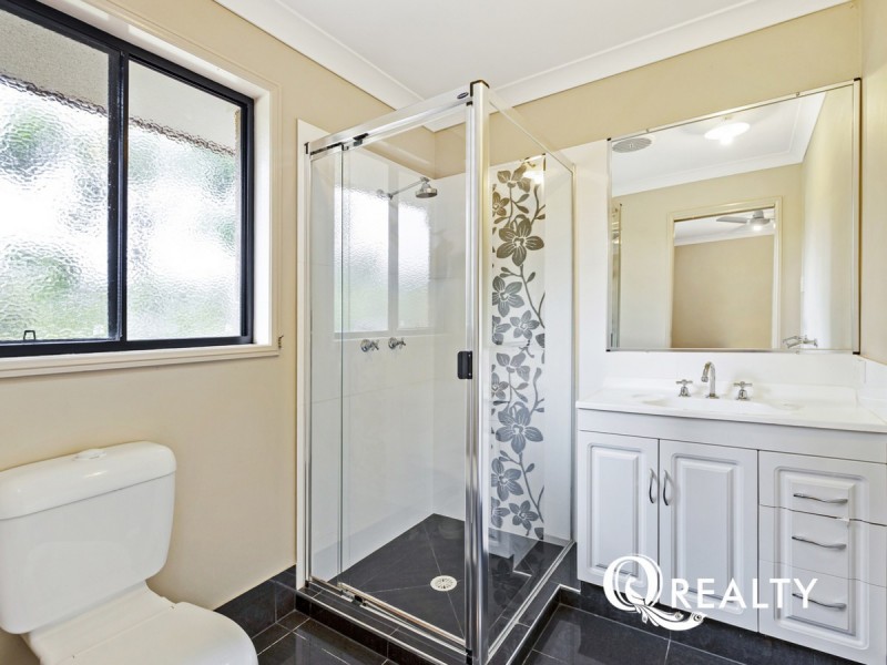 8 Wallis Circuit, North Lakes QLD 4509