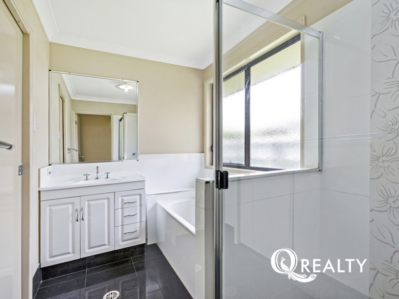 8 Wallis Circuit, North Lakes QLD 4509