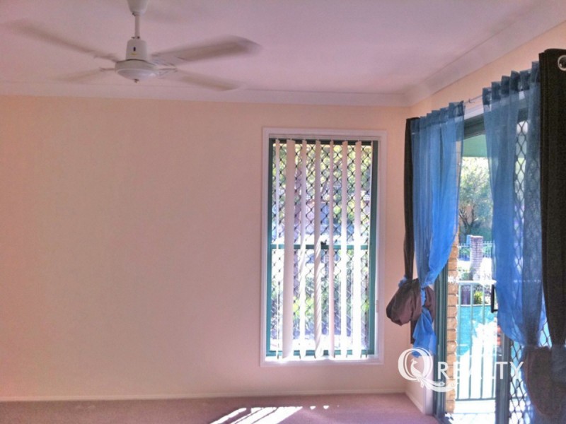 5.16 Michael Lynagh Drive, Daisy Hill QLD 4127