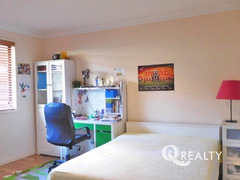 44 Clifton Place, Parkinson QLD 4115