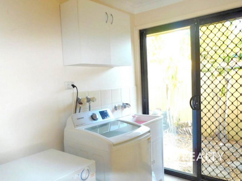 44 Clifton Place, Parkinson QLD 4115