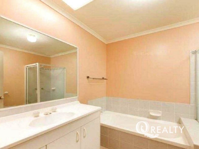 2/5 Hillview Street, Runcorn QLD 4113