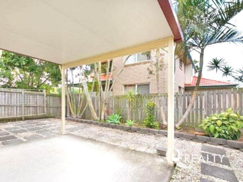 2/5 Hillview Street, Runcorn QLD 4113