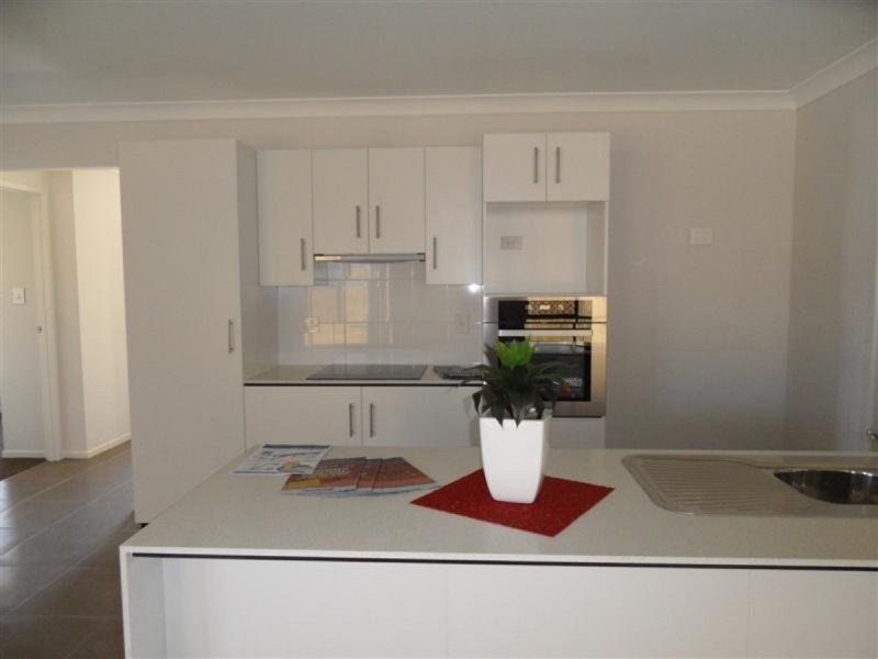 1 Stack Street, Collingwood Park QLD 4301