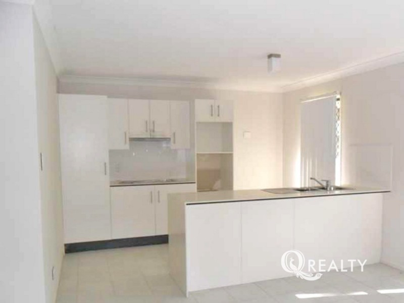33 Conway Street, Riverview QLD 4303